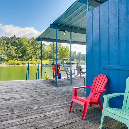 Table Rock Lake Condo Boat, Fish, Swim!